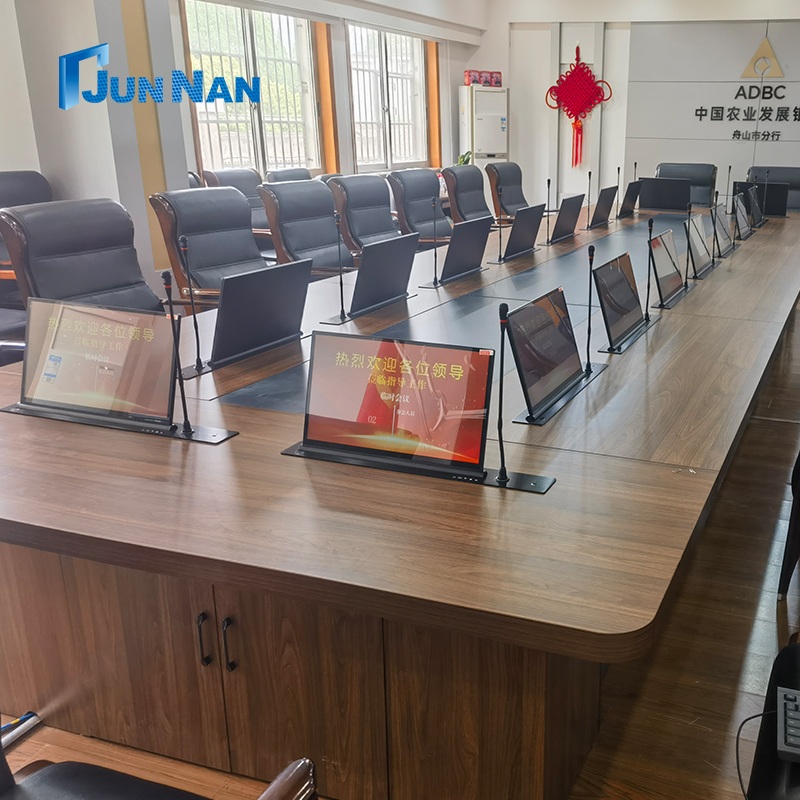 Bank instala el elevador de conferencias sin papel